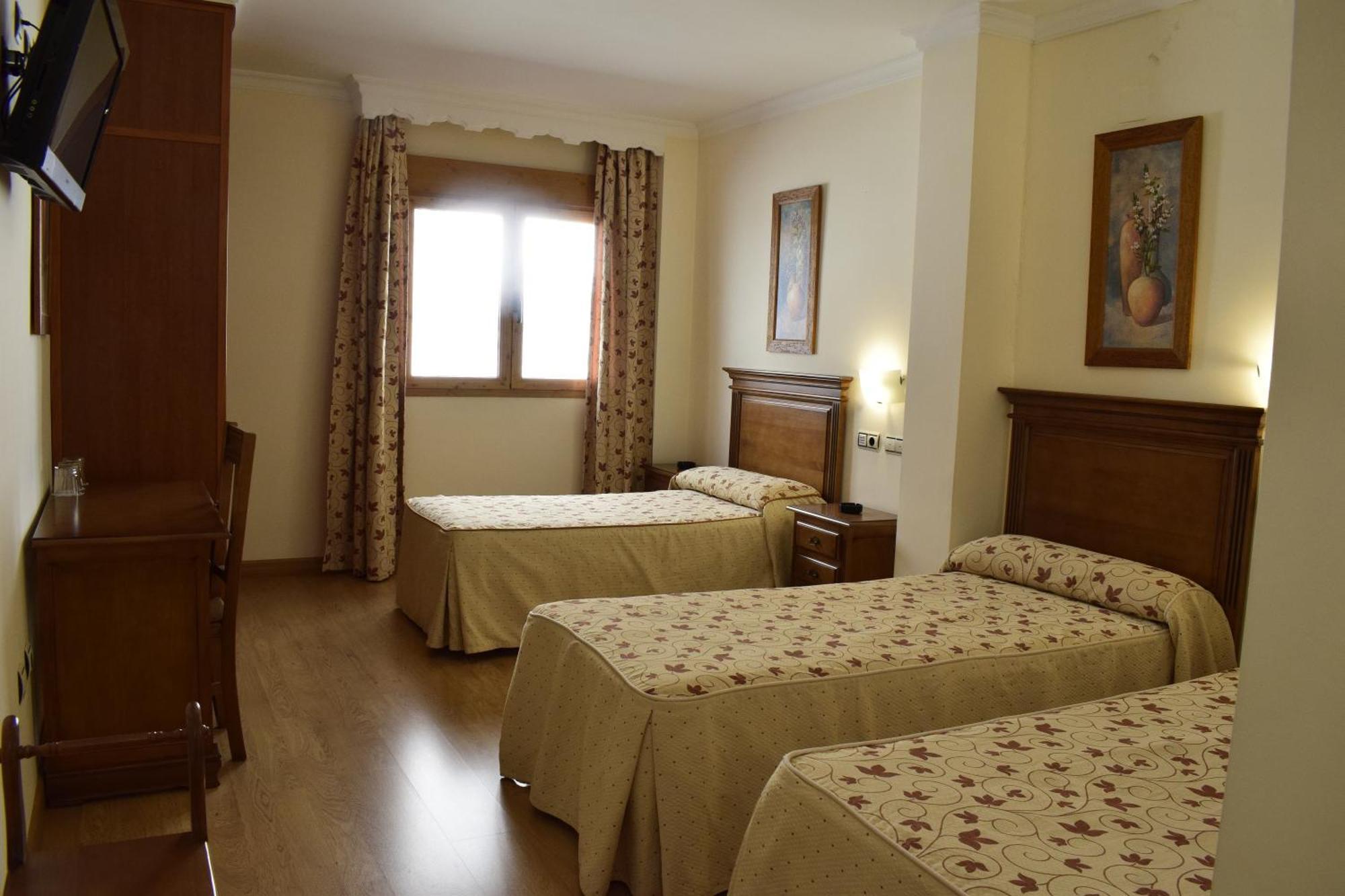 Hotel La Higuera à Guejar Sierra Extérieur photo