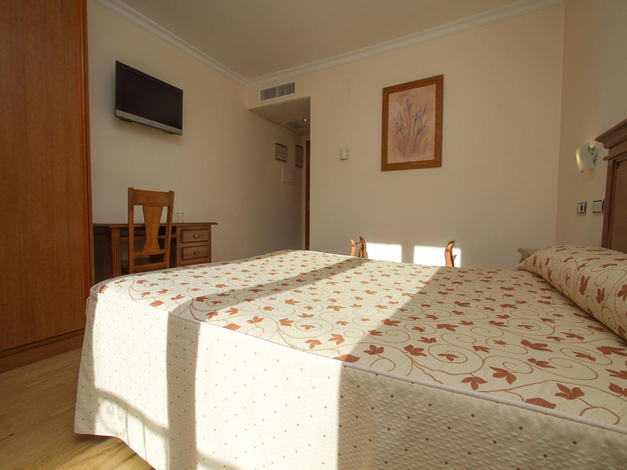 Hotel La Higuera à Guejar Sierra Extérieur photo